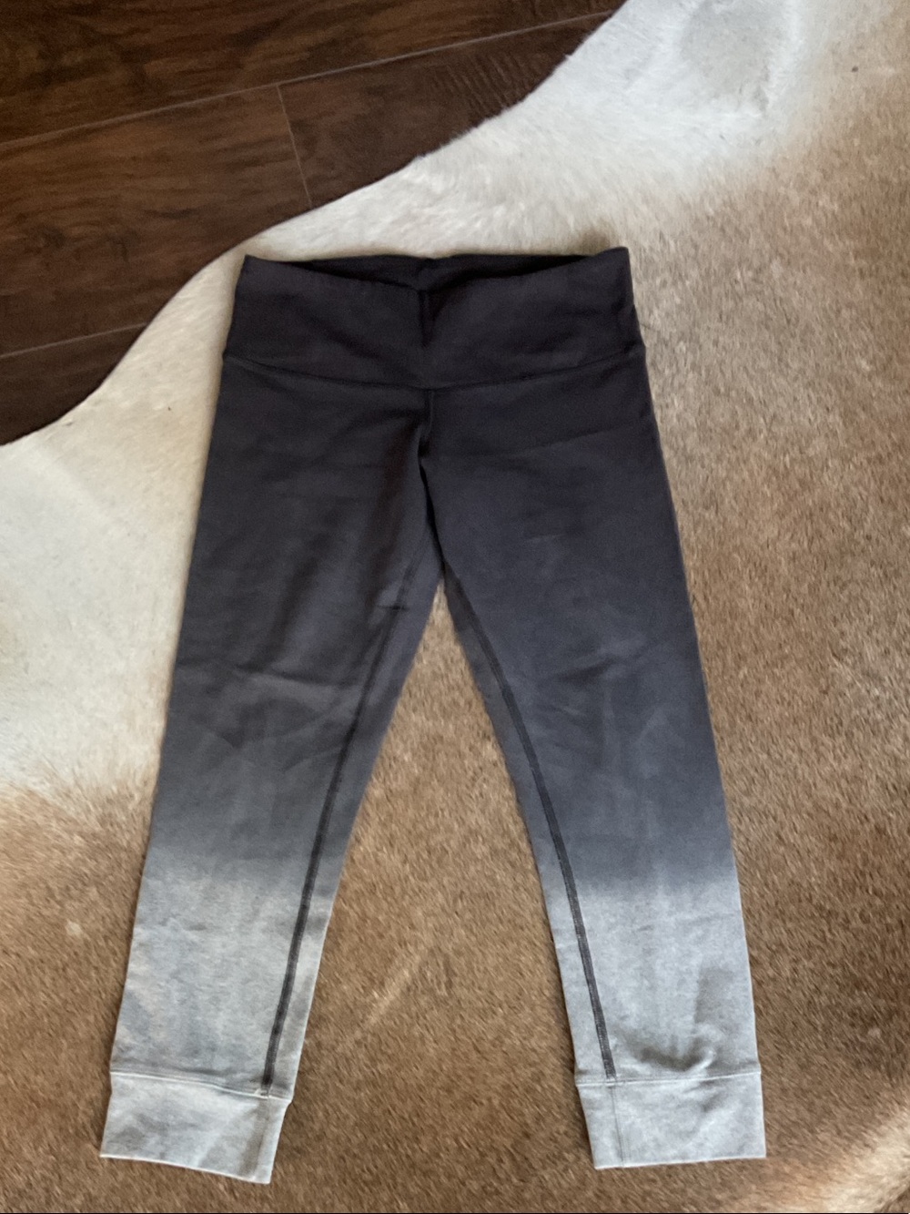 lululemon athletica Gray Ombre Capris
